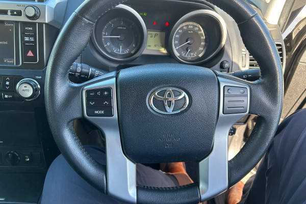 2016 Toyota LandCruiser Prado GDJ150R GXL SUV Image 40
