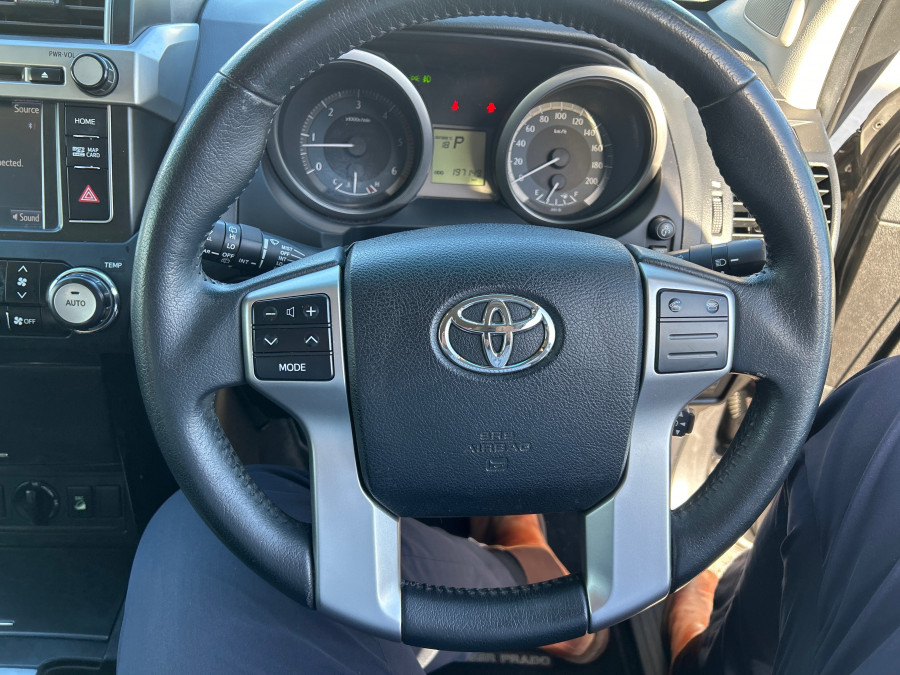 2016 Toyota LandCruiser Prado GDJ150R GXL SUV Image 40