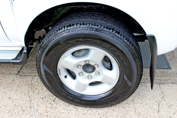 2015 Nissan Navara D22 S5 ST-R ST-R Utility - dual cab