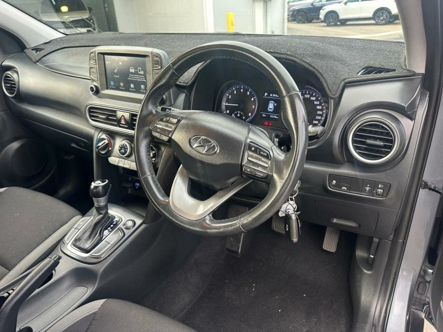 2020 Hyundai KONA OS.3 Active SUV Image 13