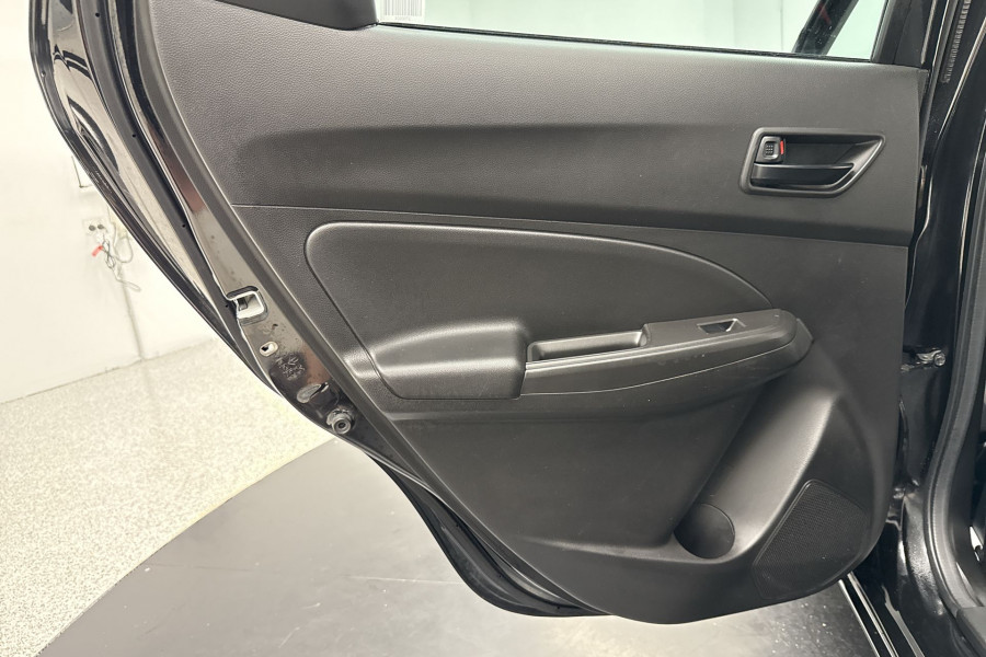 2023 Suzuki Swift AZ Series II GL Plus Hatch Image 15