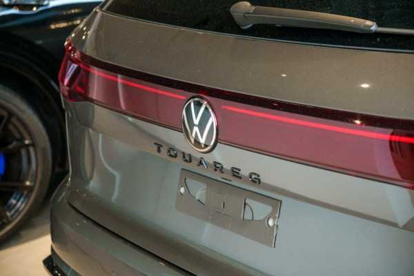 2026 Volkswagen Touareg RC 210TDI Wolfsburg Edition SUV Image 6
