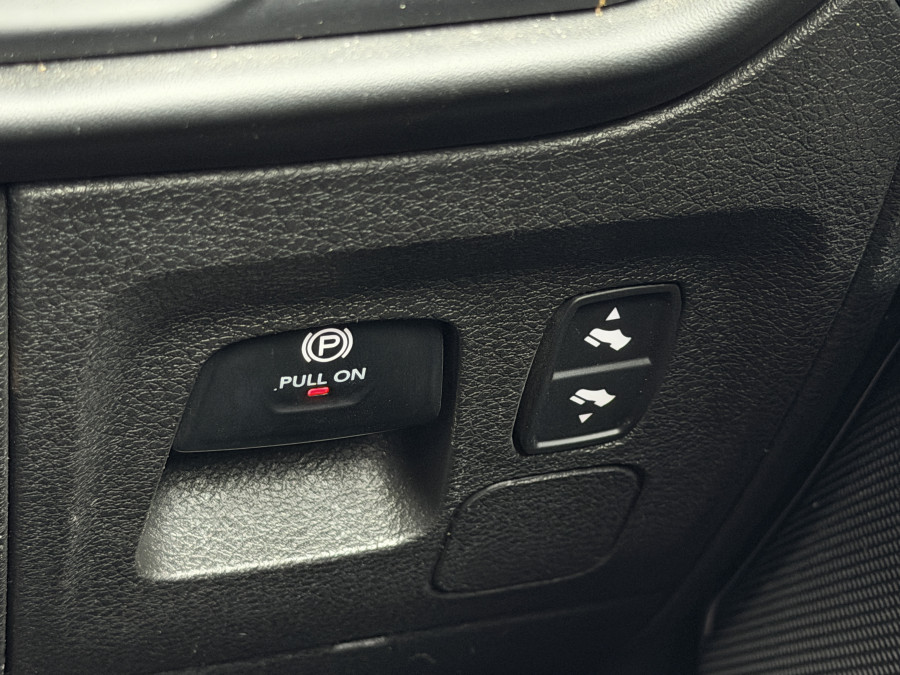 2023 MY24 Ram 1500 DT Laramie Ute Image 24