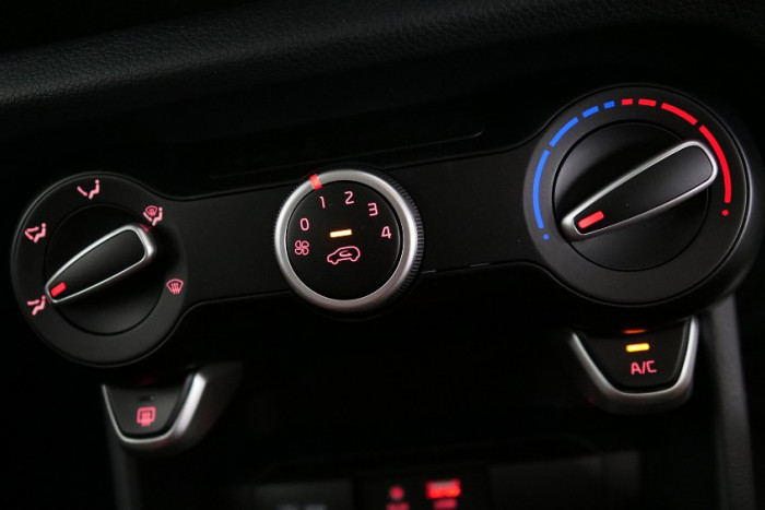 2019 Kia Picanto JA GT-Line Hatchback Image 11