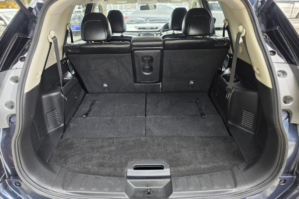 2015 Nissan X-Trail T32 ST-L SUV Image 16
