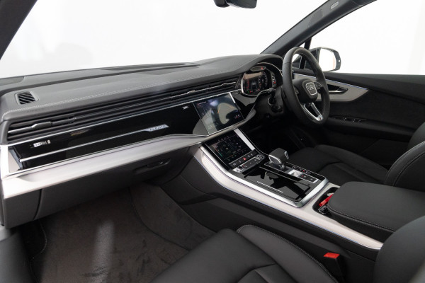 2026 Audi Q7 4M TFSI 250kW S line SUV