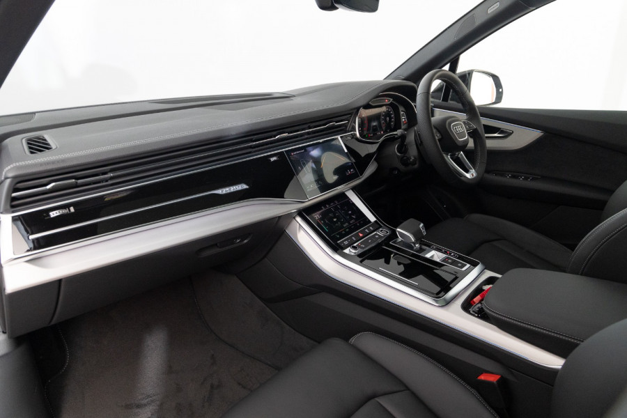 2026 Audi Q7 4M TFSI 250kW S line SUV
