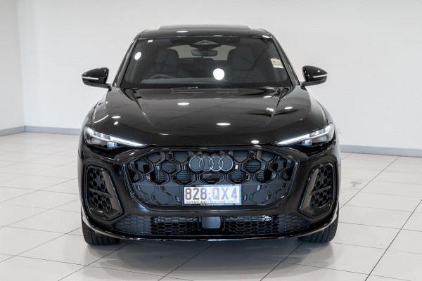 2026 Audi Q5 e-hybrid 270kW SUV image 4