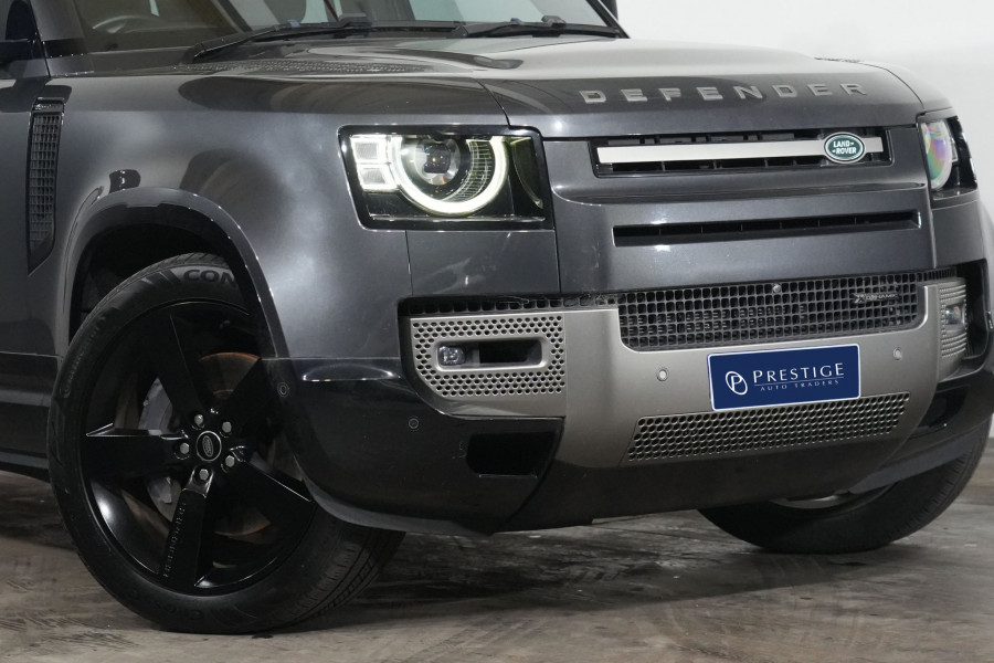 2022 Land Rover Defender L663 110 D300 X-Dynamic HSE SUV Image 2