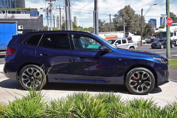2025 BMW X3 G45 40d xDrive SUV image 5