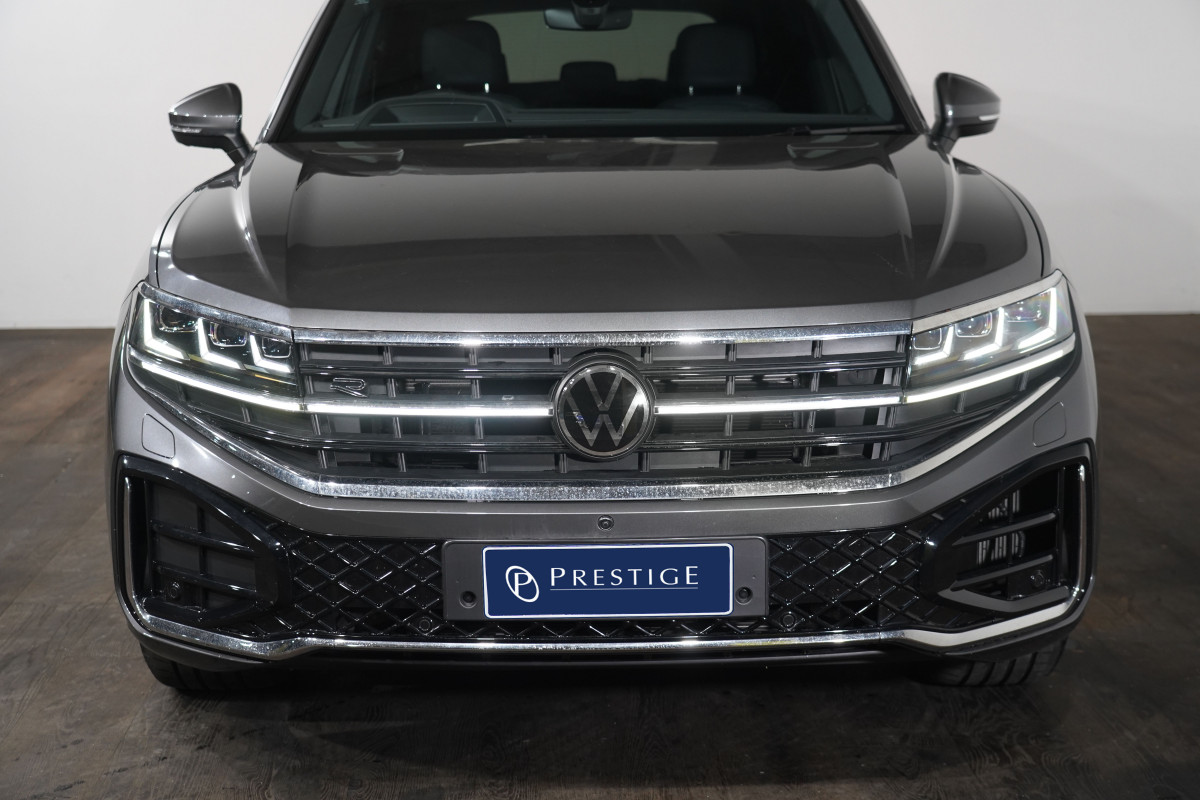 2024 Volkswagen Touareg 210tdi R-Line SUV Image 3