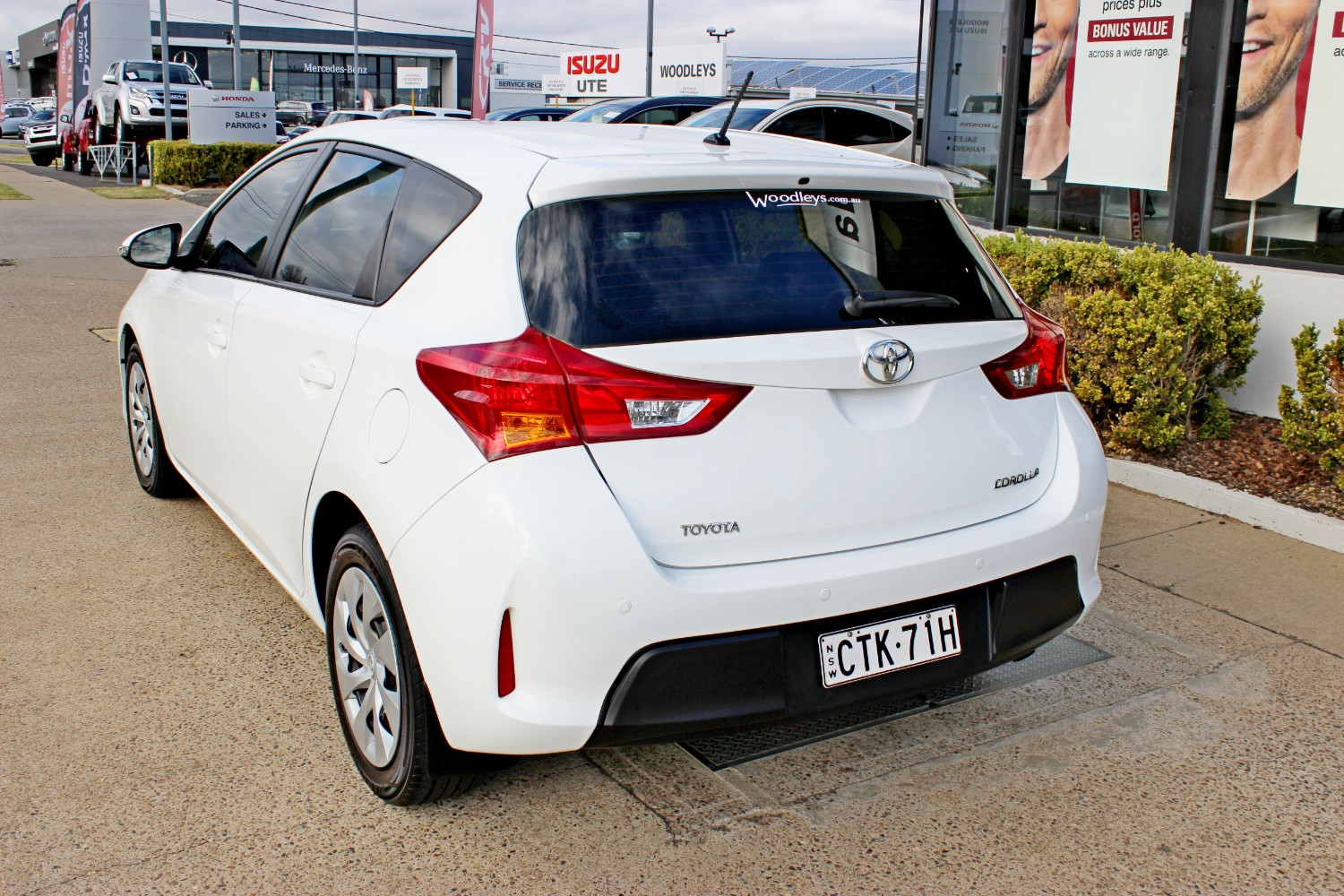2014 Toyota Corolla ZRE182R Ascent Hatch Image 6