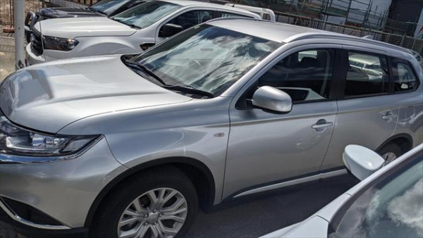 2020 Mitsubishi Outlander ZL ES Suv