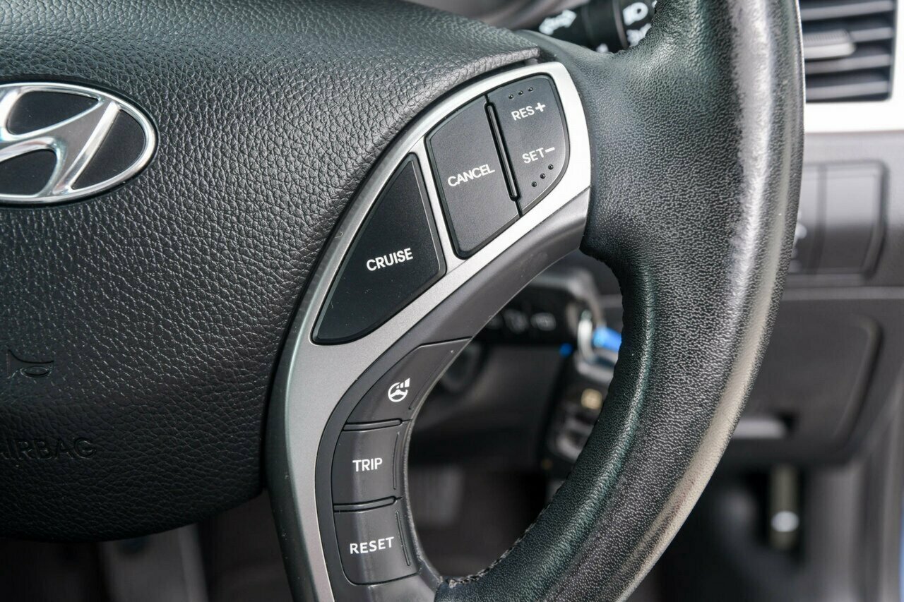 2015 MY16 Hyundai i30 GD3 Series II Active X Hatchback Image 17