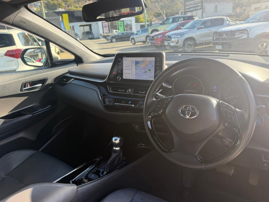 2020 Toyota C-HR NGX Koba SUV Image 11