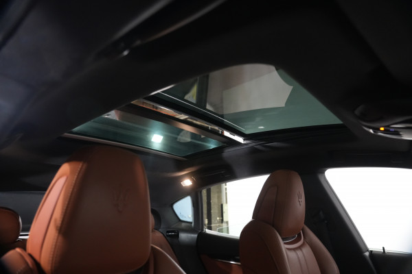 2022 Maserati Levante Modena SUV image 29