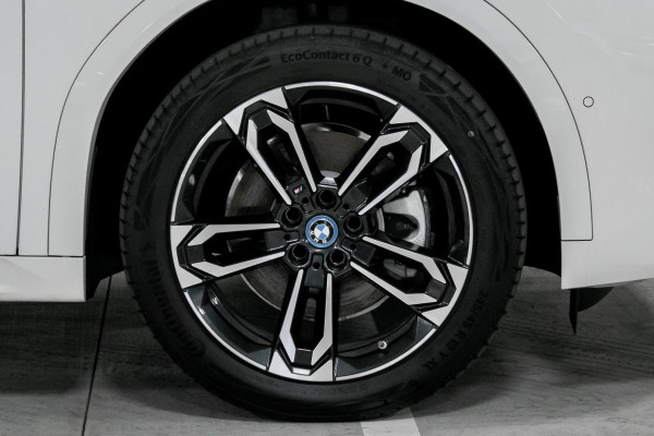 2024 BMW iX2 U10 xDrive30 M Sport SUV image 21