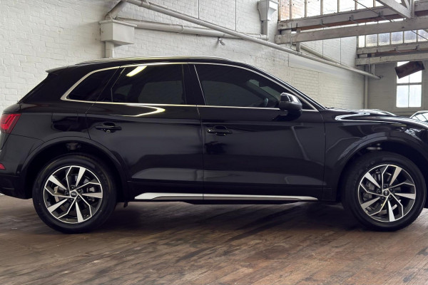 2023 Audi Q5 FY 45 TFSI sport SUV Image 4