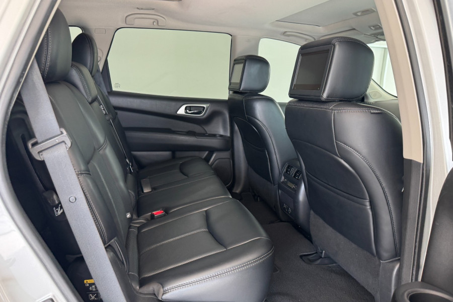 2017 Nissan Pathfinder R52 Ti SUV Image 17