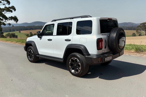 2026 GWM Tank 300 P01 Ultra Hi4-T PHEV SUV Image 5