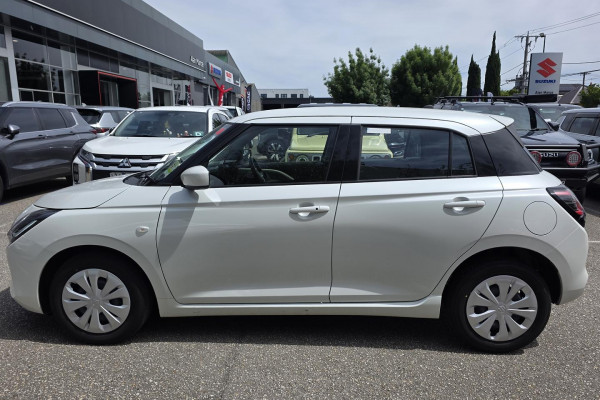 2025 Suzuki Swift UZ Hybrid Hatch Image 4