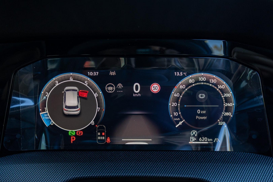 2026 MY25 Volkswagen Golf 8.5 R Hatch Image 10
