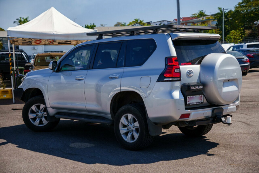 2018 Toyota LandCruiser Prado GDJ150R GXL SUV Image 2