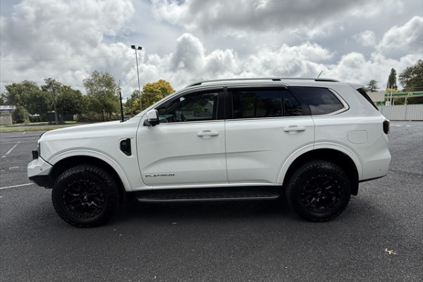 2022 Ford Everest UB Platinum SUV Image 6