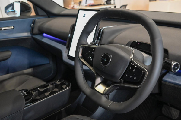 2023 MY24 Volvo EX30  Single Motor Extended Range Ultra SUV Image 5