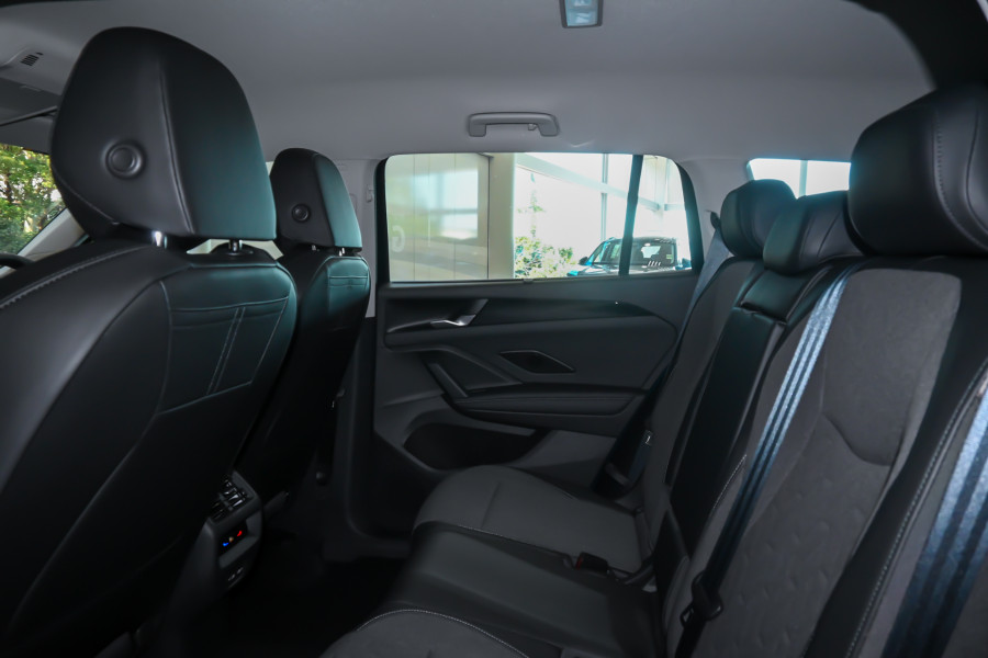 2025 Volkswagen Tayron R4 150TSI Life SUV