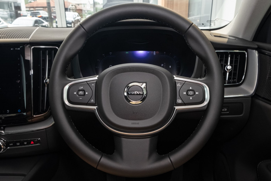 2025 Volvo XC60 UZ Plus B5 SUV Image 10