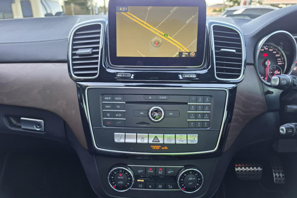 2016 Mercedes-Benz GLS-Class X166 GLS350 d Sport SUV Image 25
