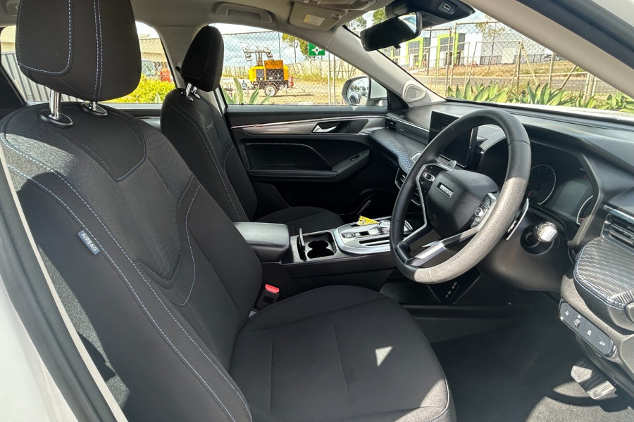 2023 GWM Haval Jolion A01 Premium SUV Image 9