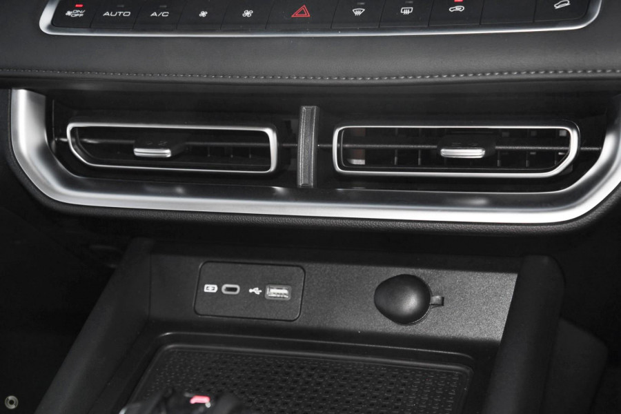 2025 GWM Cannon NPW Premium Ute Image 12