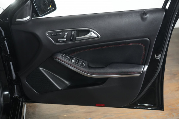 2017 Mercedes-Benz A-Class A45 4matic  Hatch Image 26
