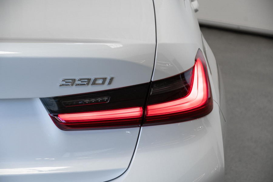 2026 BMW 3 Series G20 LCI II 330i M Sport Sedan