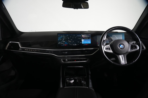 2023 BMW X5 xDrive30d M Sport SUV image 15
