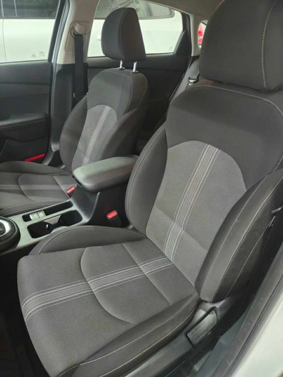 2022 Kia Cerato BD Sport+ Hatch Image 14