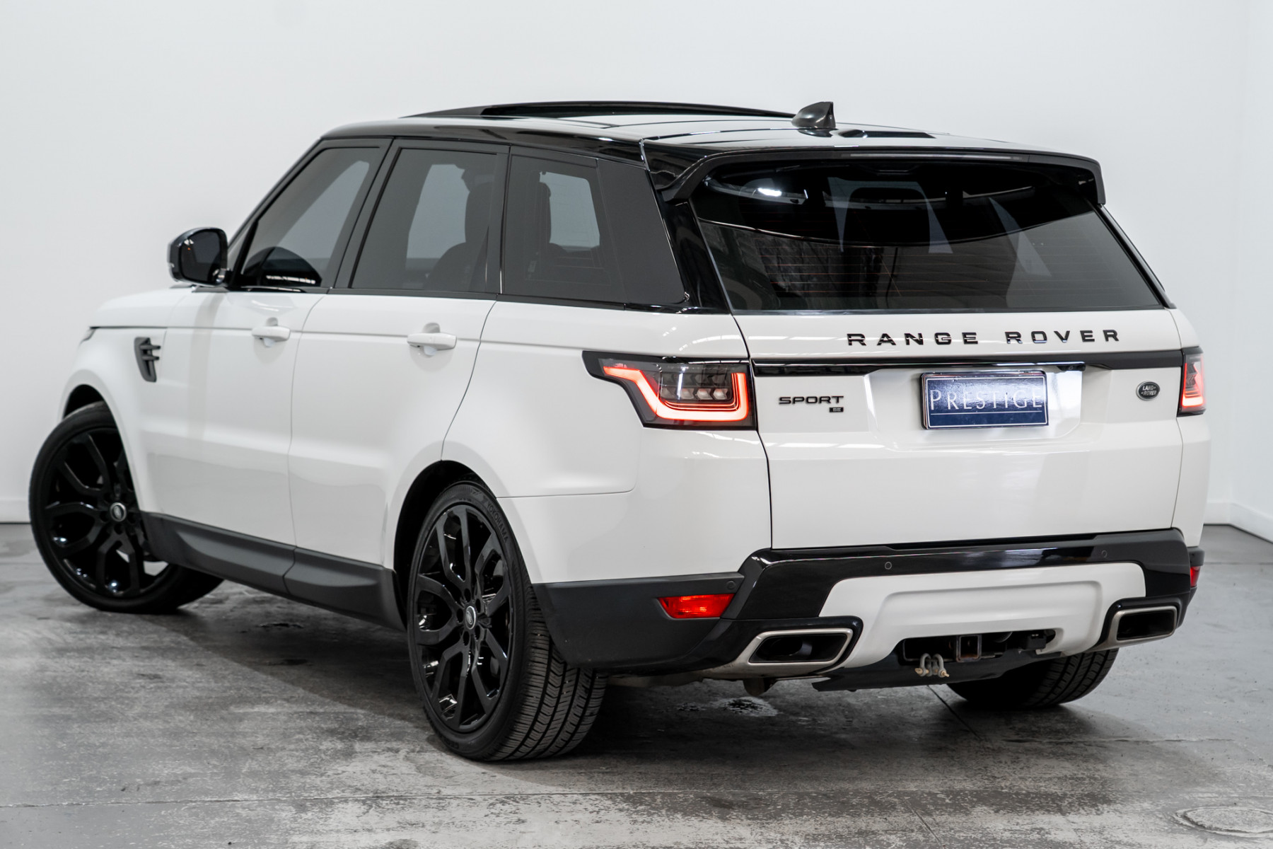 2020 Land Rover Range Rover Sport Sport Sdv6 Se (183kw) SUV Image 9