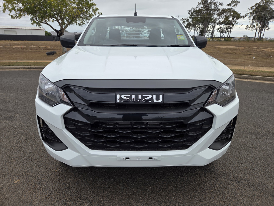 2026 Isuzu D-MAX RG SX Cab Chassis Image 8