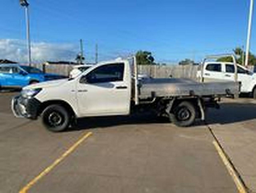 2022 Toyota HiLux TGN121R WorkMate Cab Chassis Image 19