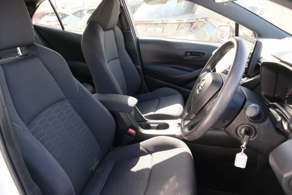 2018 Toyota Corolla MZEA12R Ascent Sport Hatch Image 13