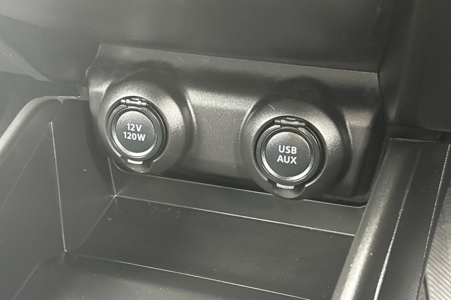 2024 Suzuki Swift AZ Series II GL Hatch Image 15