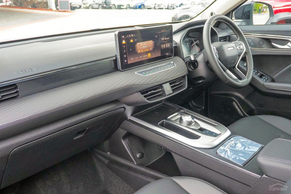 2025 GWM Haval Jolion A02 Ultra Hybrid SUV Image 5