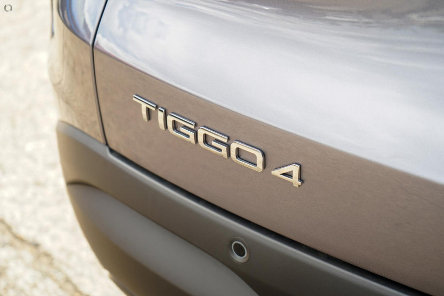 2026 Chery Tiggo 4  Hybrid Ultimate SUV Image 11