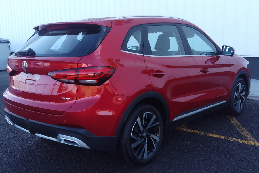 2025 MG ZS Essence 1.5Pt/Cvt SUV Image 8