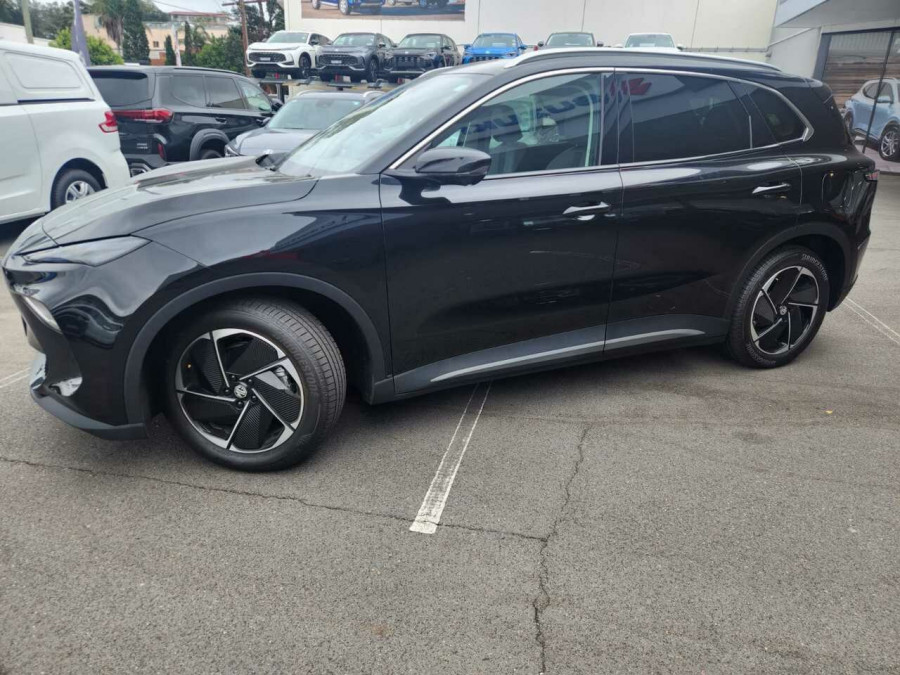 2026 MG MGS5 EV ZS3EM Essence 49 SUV Image 3
