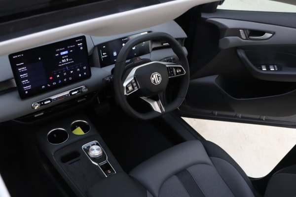 2026 MG MGS5 EV Essence 62 SUV Image 10