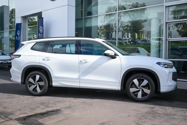 2025 Volkswagen Tayron R4 110TSI Life SUV Image 3