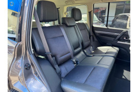 2013 MY14 Mitsubishi Pajero NW VR-X SUV